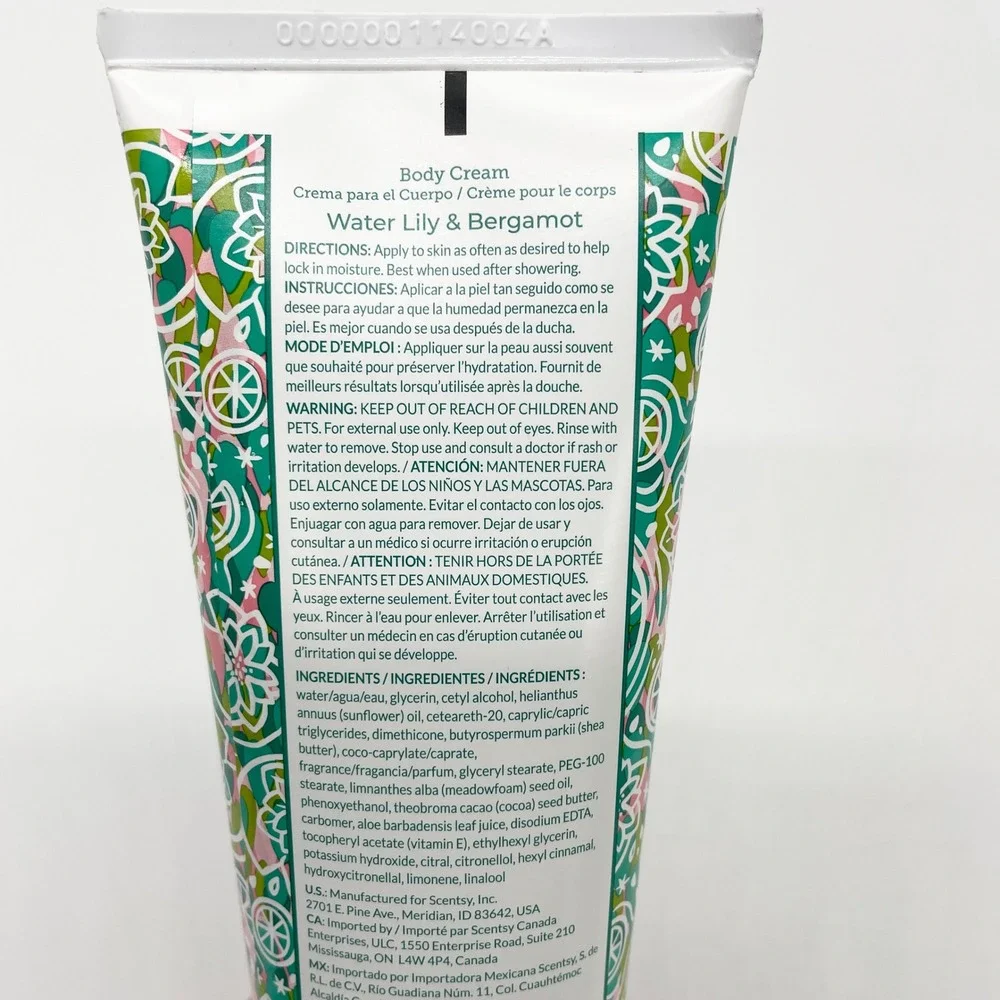 Scentsy Water Lily And Bergamot Body Cream‎ 8oz Aloe Sunflower Oil Spa Pampering